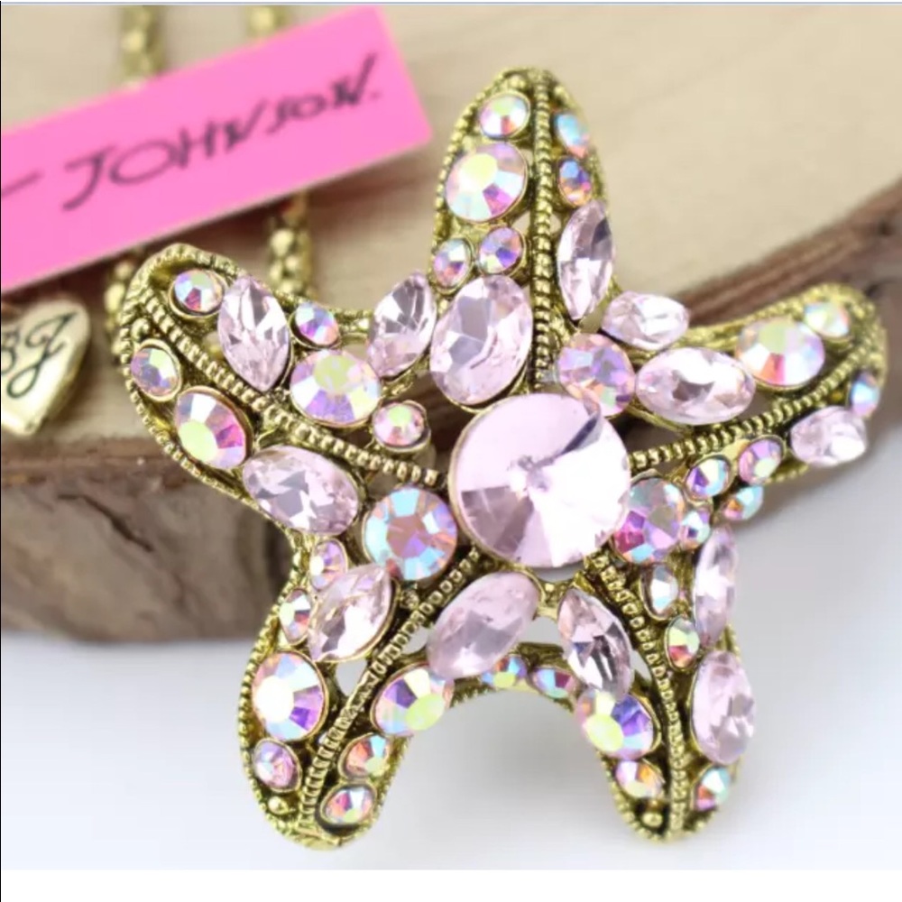 Retro Rhinestone Starfish Necklace - Picture 3 of 5